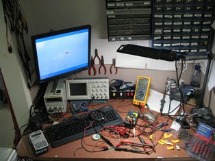 Basic Electronics Engineering - BE (Back) Question Paper 2069 Poush